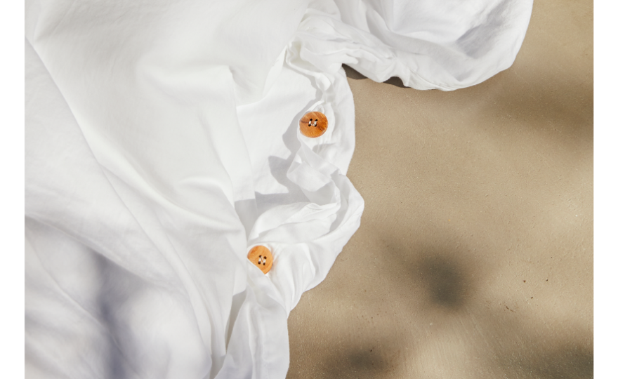 Polyester vs Cotton Sheets: Exploring the Pros and Cons for a Restful Sleep  - Or & Zon