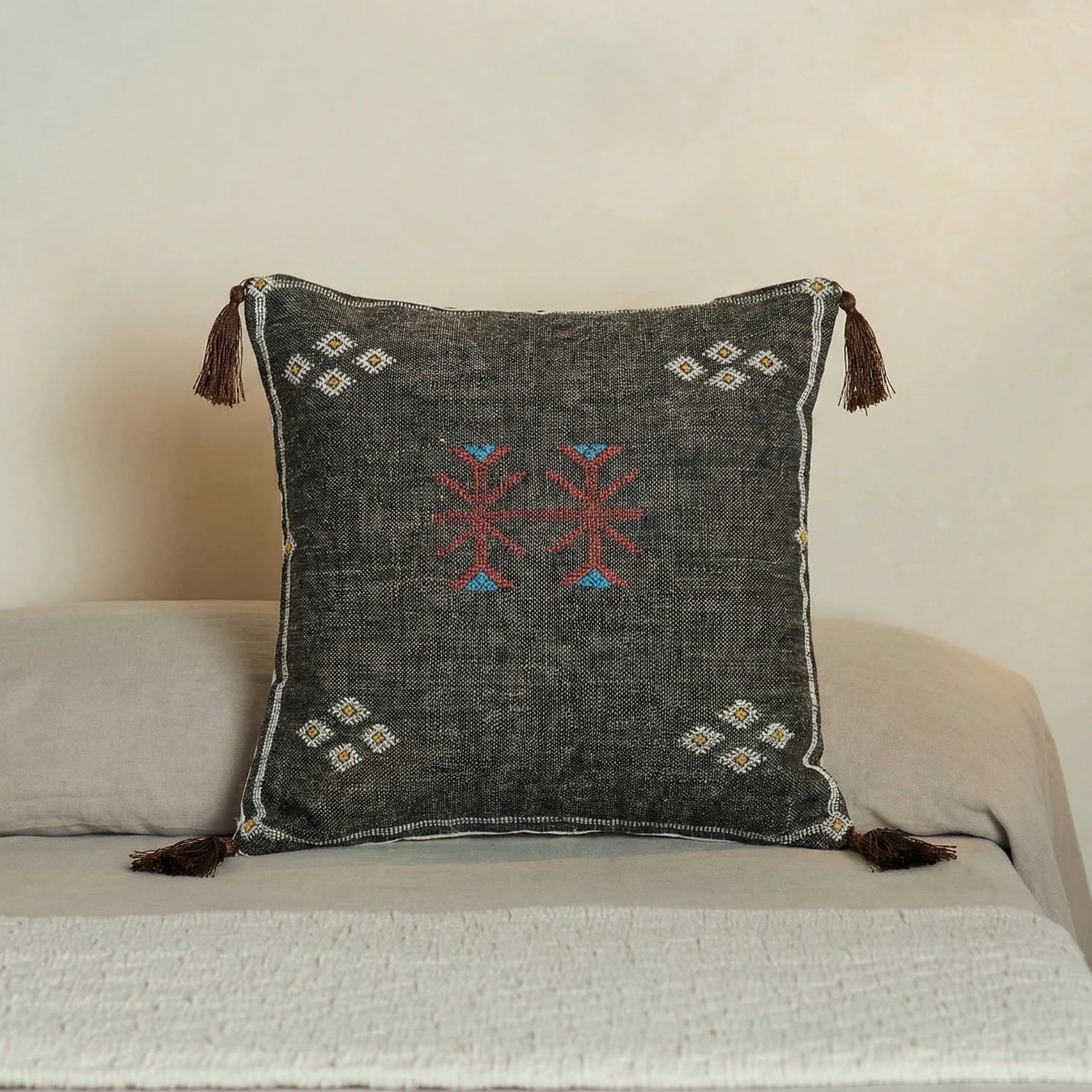 Princess Sabra Cactus Silk Pillow Cover - Grey