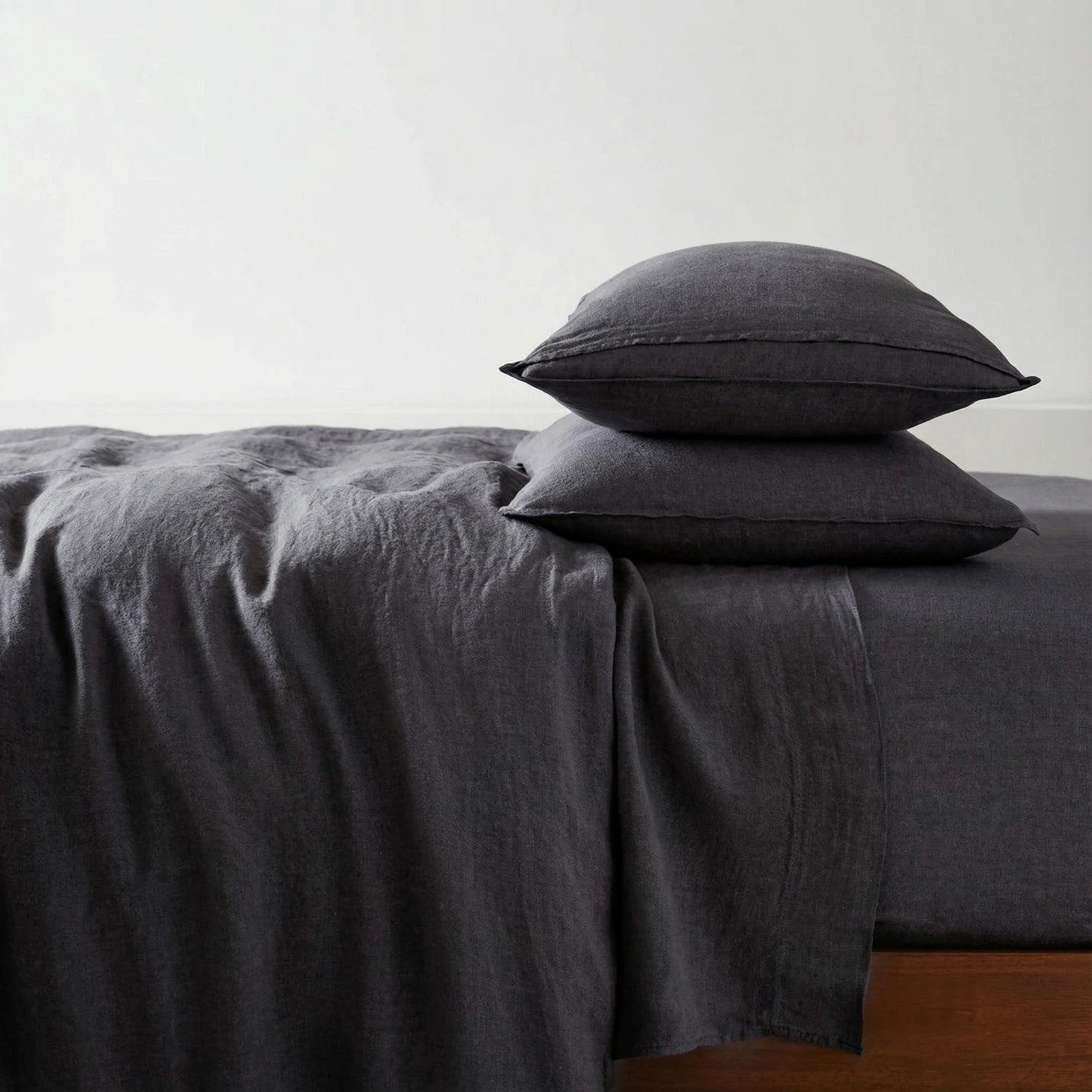 Stonewashed Linen Pillowcase - Charcoal