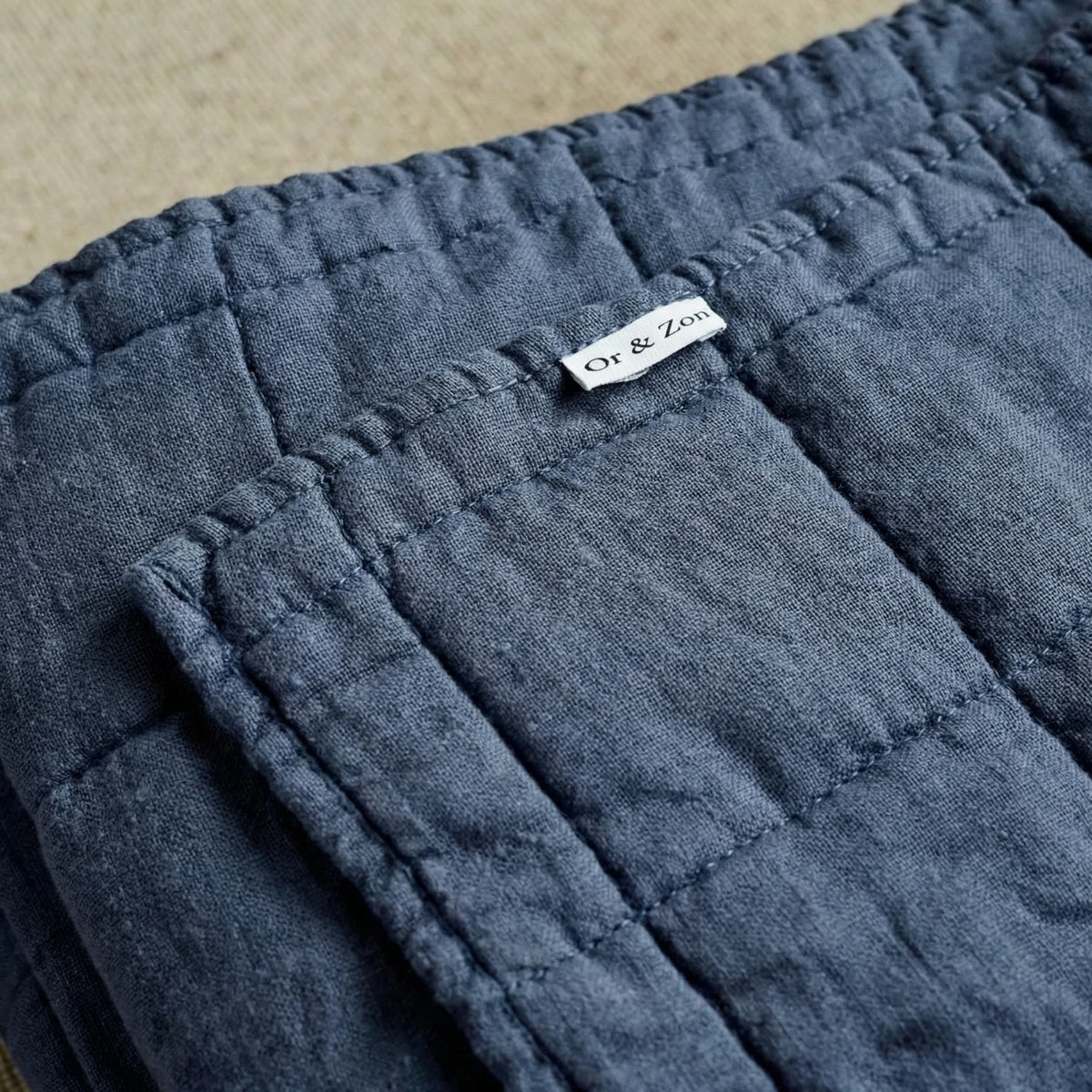 Stonewashed Linen Quilt - Navy Blue