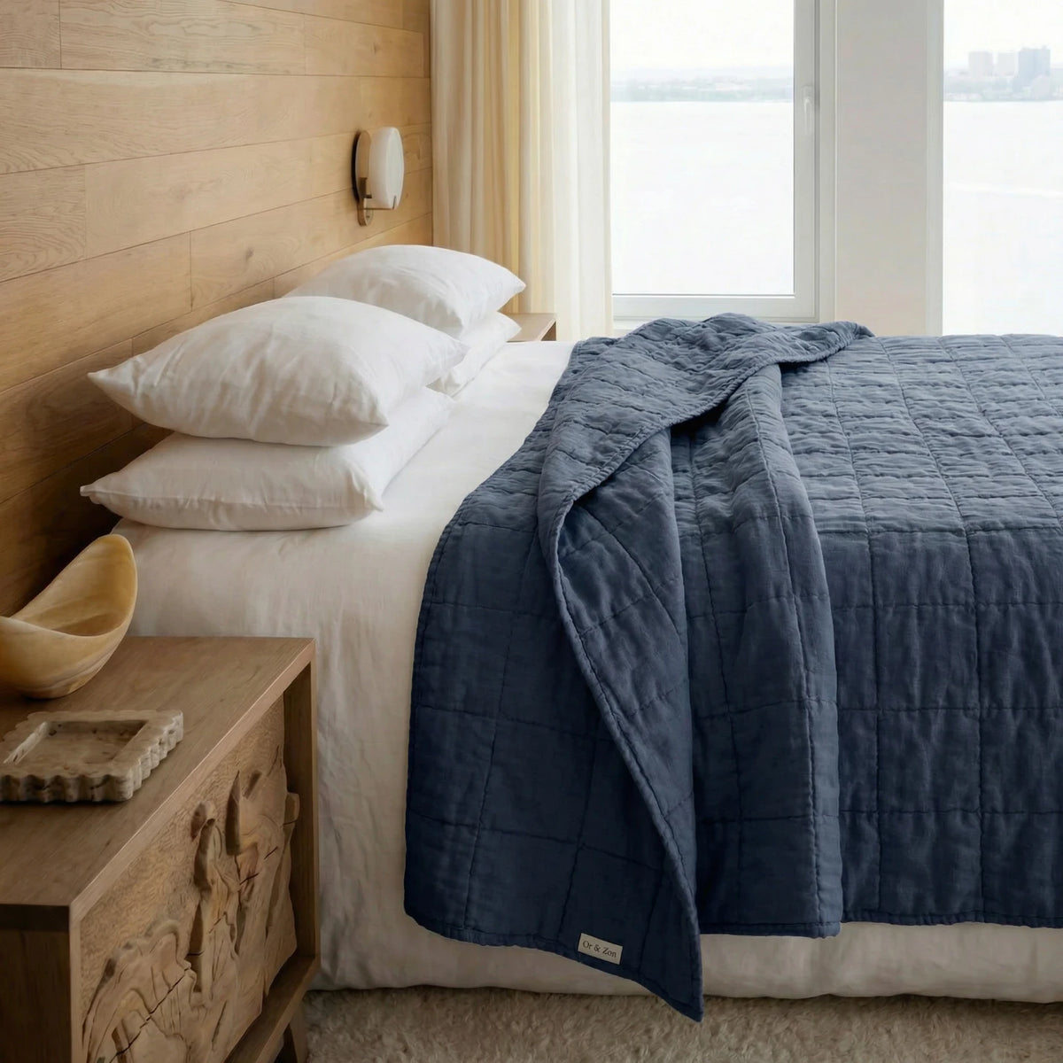 Stonewashed Linen Quilt - Navy Blue