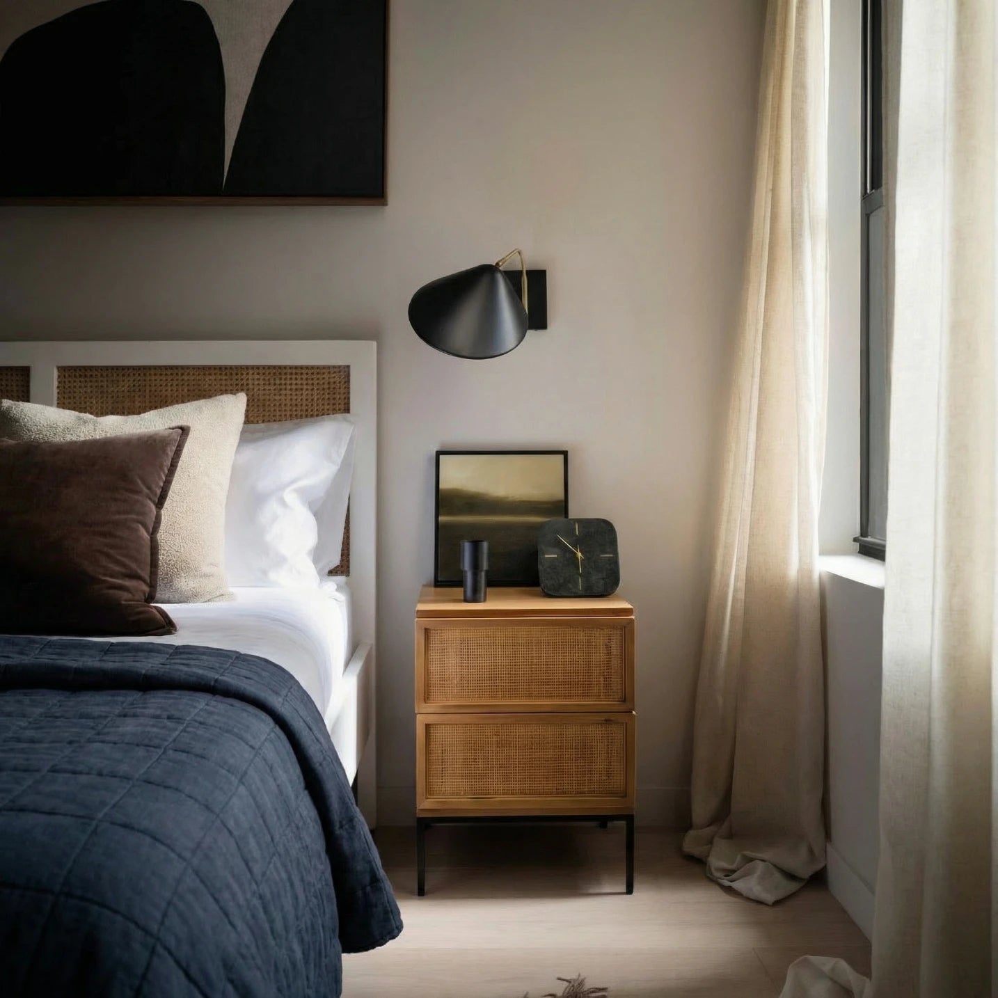 Stonewashed Linen Quilt - Navy Blue