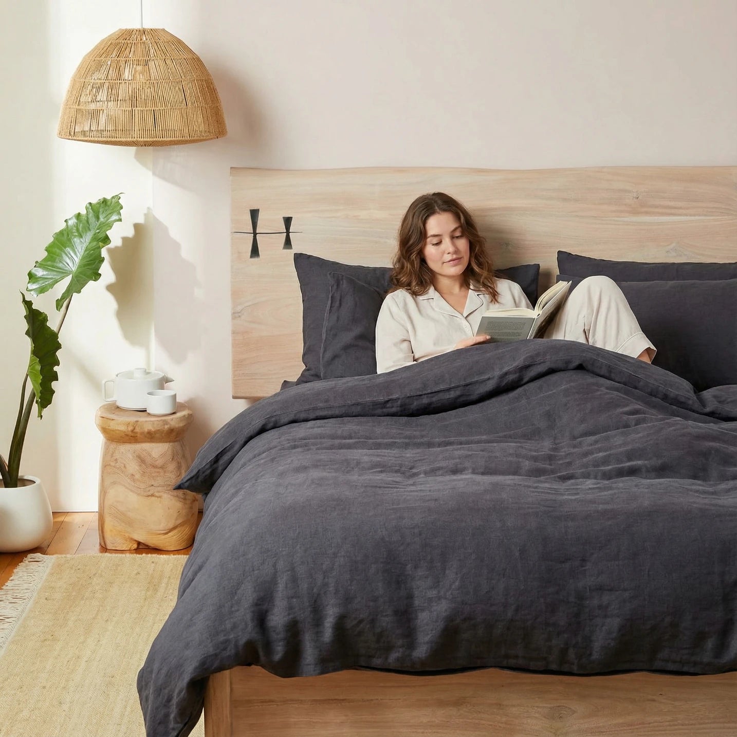 Stonewashed Linen Sheet Set - Charcoal