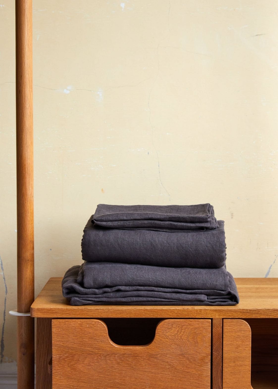Charcoal Stonewashed Linen Bed Set