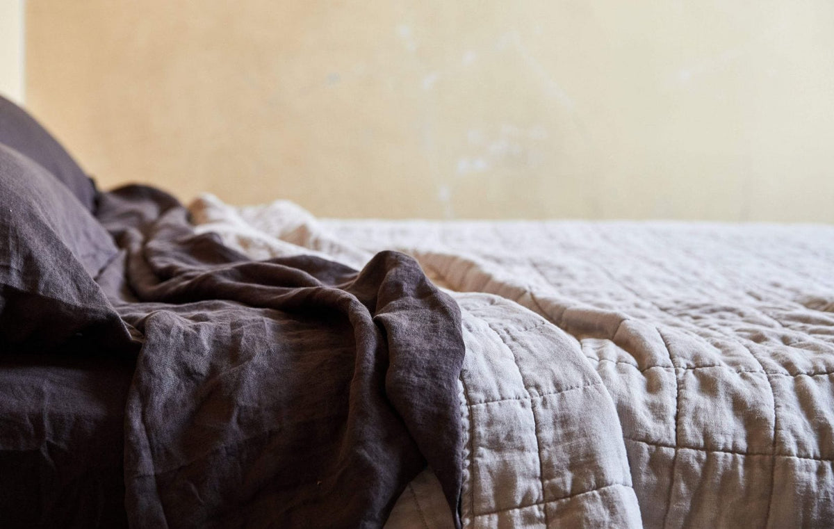 Sand Stonewashed Linen Quilt