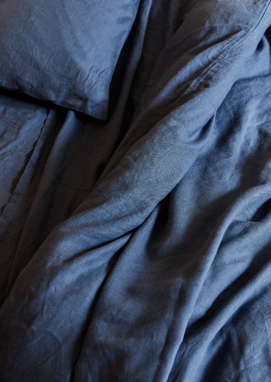 Navy Blue Stonewashed Linen Sheet Set